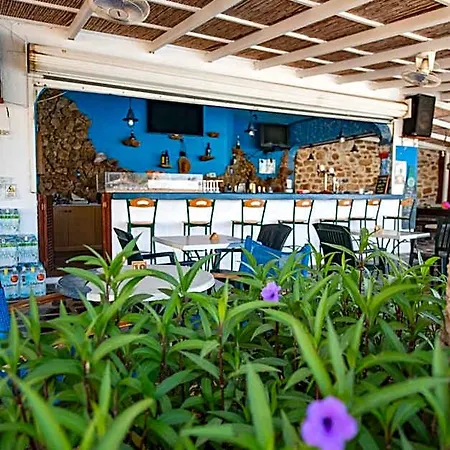Karpathios Pefkos 3* Laerma (Rhodes)